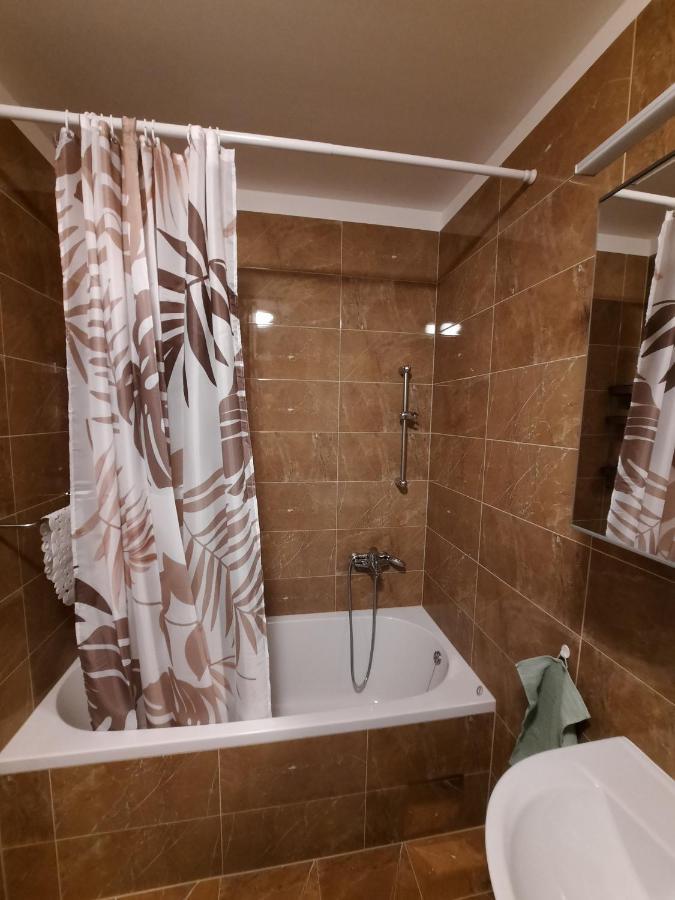Apartment Mrvica Near The Zagreb Airport Velika Gorica Exterior foto